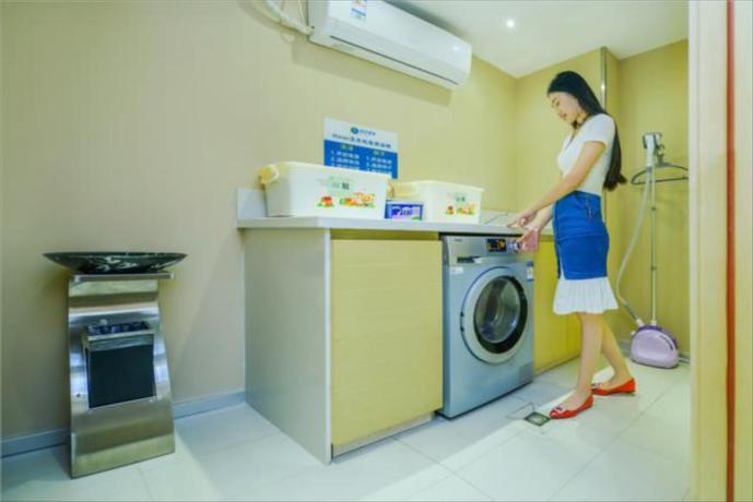 Чунцин: City Comfort Inn Chongqing Daping Shidai Tianjie