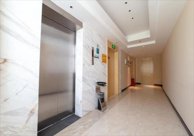 Юйлинь: City Comfort Inn Yulin Hongjin Zhongding Park Holiday Branch
