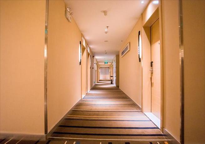 Чжаньцзян: City Comfort Inn Zhanjiang Wuchuan