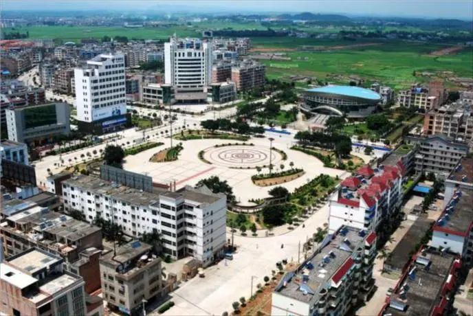 Бинчжоу: City Comfort Inn Nanning Binyang Square