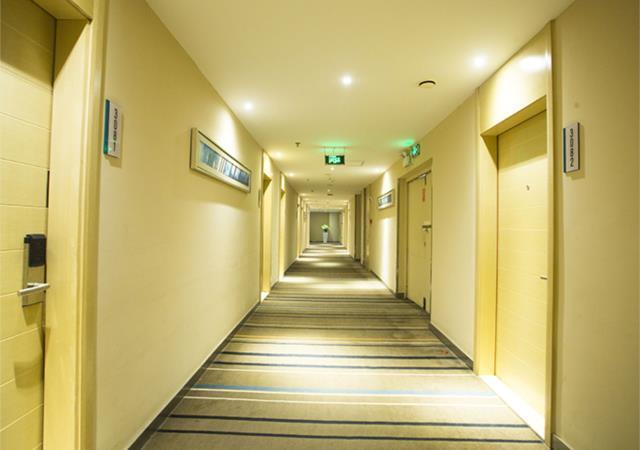 Хуанган: City Comfort Inn Huanggang Wuxue Kanjiang Avenue