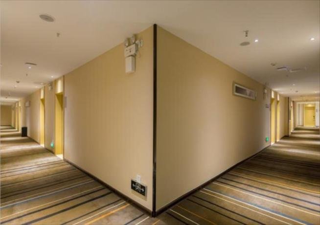 Лючжоу: City Comfort Inn Liuzhou Railway Station West Square