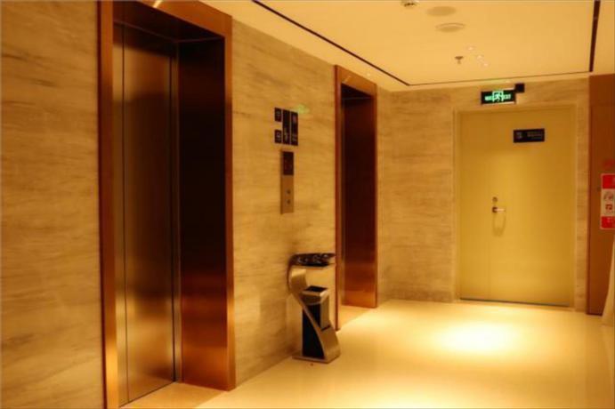 Чжаньцзян: City Comfort Inn Zhanjiang Xuwen Passenger Station