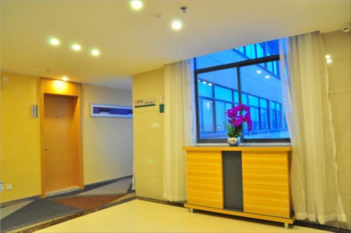 Цзюцзян: City Comfort Inn Jiujiang Jiufang Shopping Mall