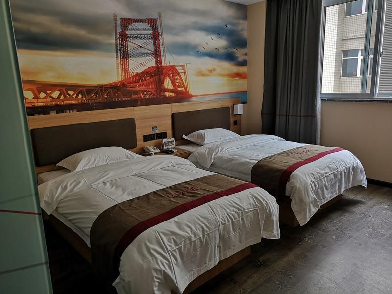 Thank Inn Plus Hotel Jiangsu Taizhou Taixing Economic Development Zone Binjiang Town — фото 1