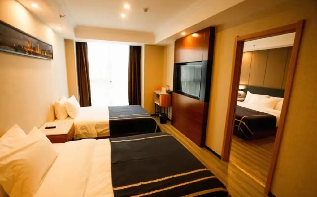 Жичжао: Lano Hotel Shandong Juxian People's Hospital New Bus Station