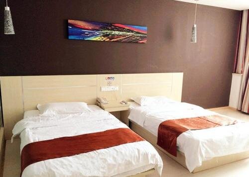 Тайчжоу: Thank Inn Plus Hotel Jiangyan Pedestrian Street