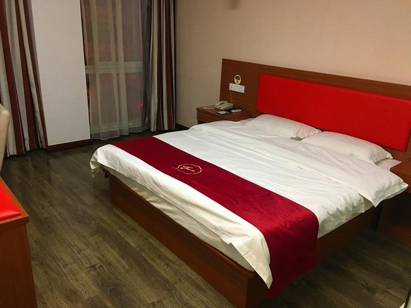 Чаншу: Thank Inn Plus Hotel Changshu MeiLi Town MeiLi Store