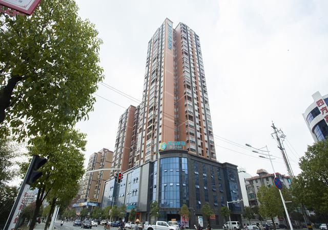 Хуанган: City Comfort Inn Huanggang Luotian Yishui Waitan