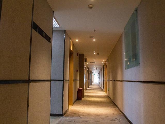 Джиаочанг: City Comfort Inn Liupanshui Sports Center