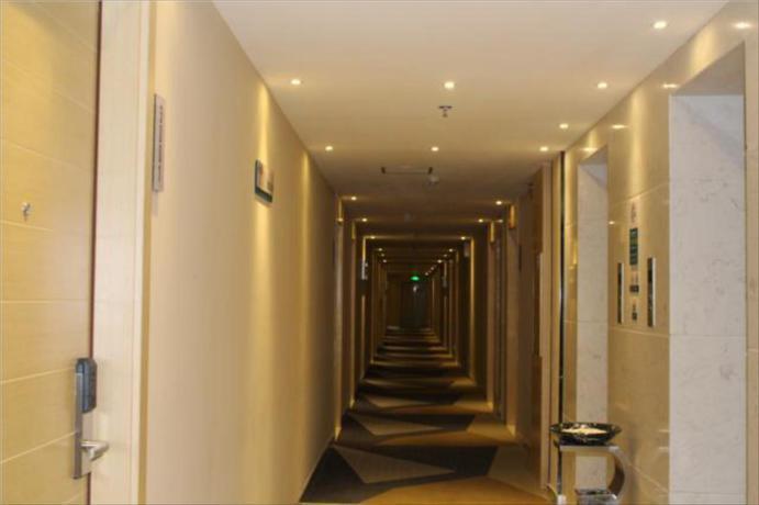 Маоминг: City Comfort Inn Maoming High Speed Railway Station