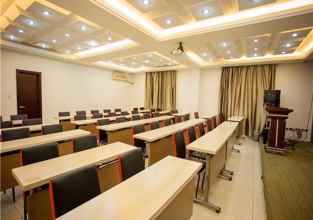 Наньчан: City Comfort Inn Nanchang Tengwang Pavilion Changyangzhou Zhong Road