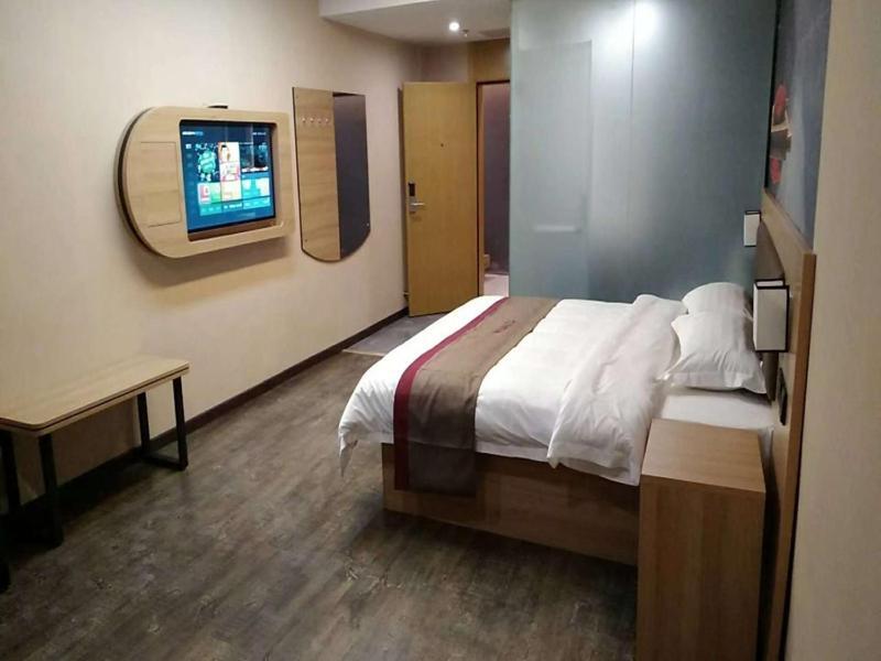 Эчжоу: Thank Inn Plus Hotel Hubei Ezhou Echeng District Wuhan East Ocean World