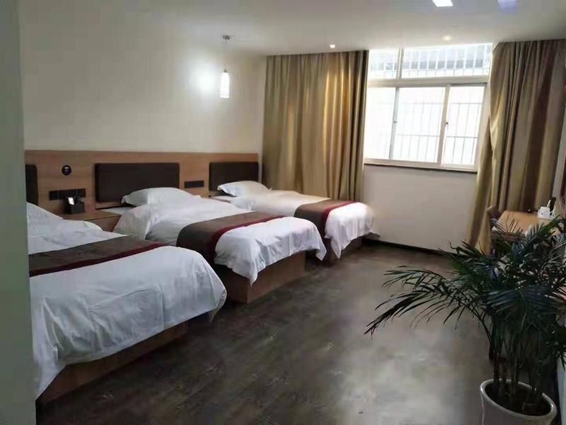 Цзаочжуан: Thank Inn Plus Hotel Shandong Zaozhuang Central District Wenhua Road Primary School
