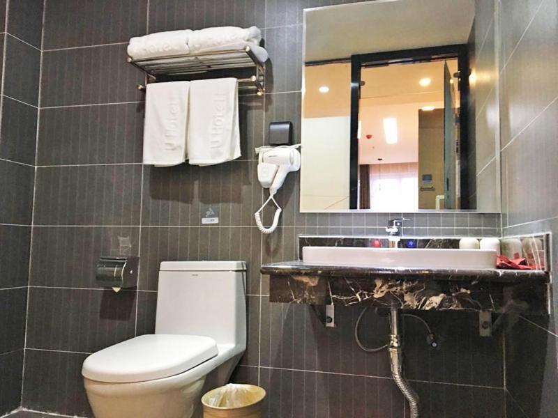 Аньян: Thank Inn Plus Hotel Henan Anyang Longan District Zhongzhou Road