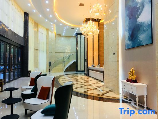 Цзиань: City Comfort Inn Ji'An Tongluowan Square