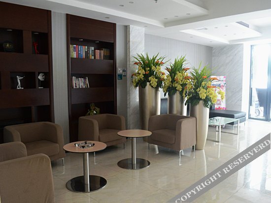 Цзинмэнь: City Comfort Inn Jingmen Nantai
