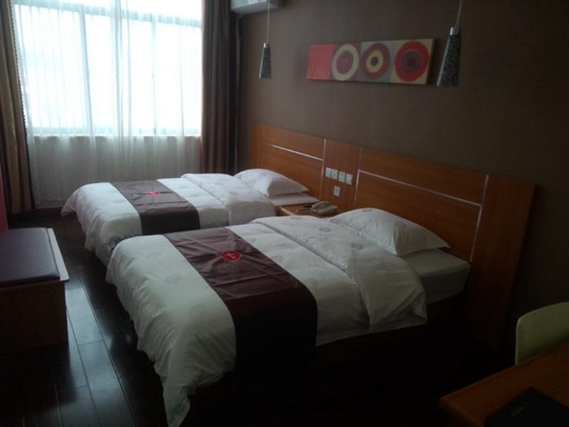 Циндао: Thank Inn Hotel Shandong Rizhao North Development Zone Baoshan Road