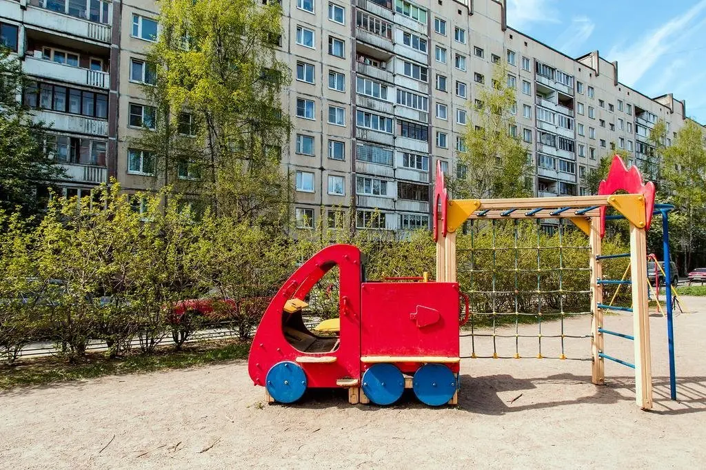 Санкт-Петербург: Меблированные комнаты Визит