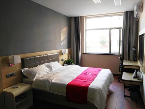 Тунляо: Thank Inn Hotel Inner Mongolia Tongliao Kerqin District Tienan Kundulun Street