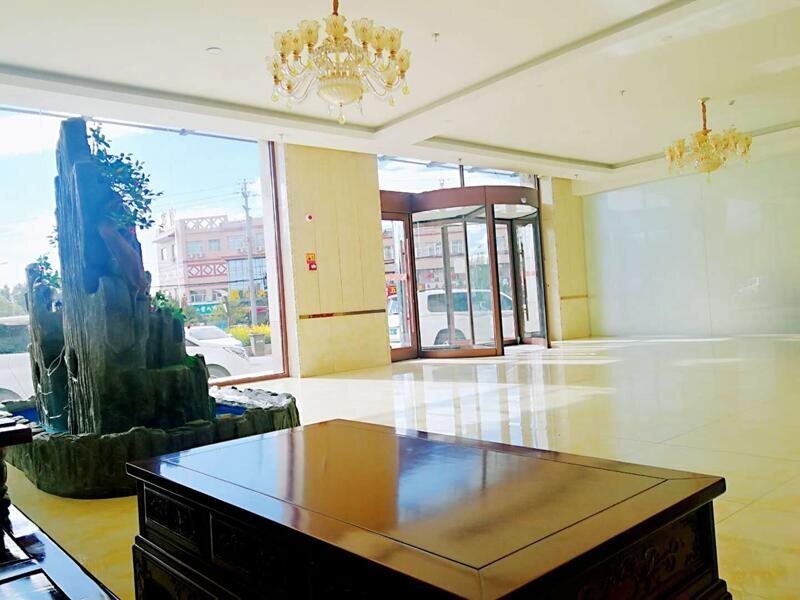 Чжанцзякоу: Thank Inn Hotel Hebei Zhangjiakou Wanquan County Kongjiazhuang Bus Station