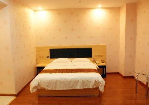 Цзаочжуан: Thank Inn Hotel Shandong Zaozhuang High-Tech Qilian Mountain Road
