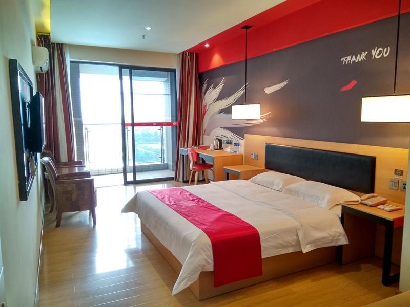 Чжуншань: Thank Inn Hotel Guangdong Zhongshan Dongfeng County Tianyi