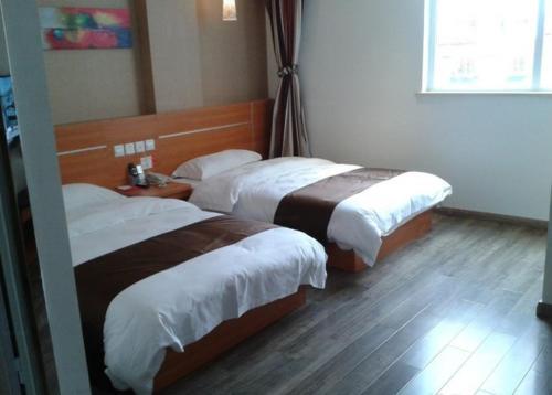 Кандин: Thank Inn Hotel Sichuan Ganzi Kangding Lucheng Town Xinshiqian Street