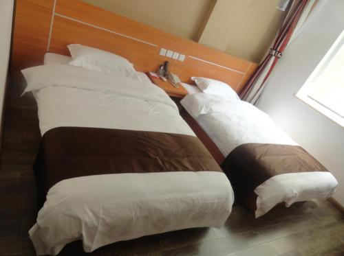 Кандин: Thank Inn Hotel Sichuan Ganzi Kangding Lucheng Town Xinshiqian Street