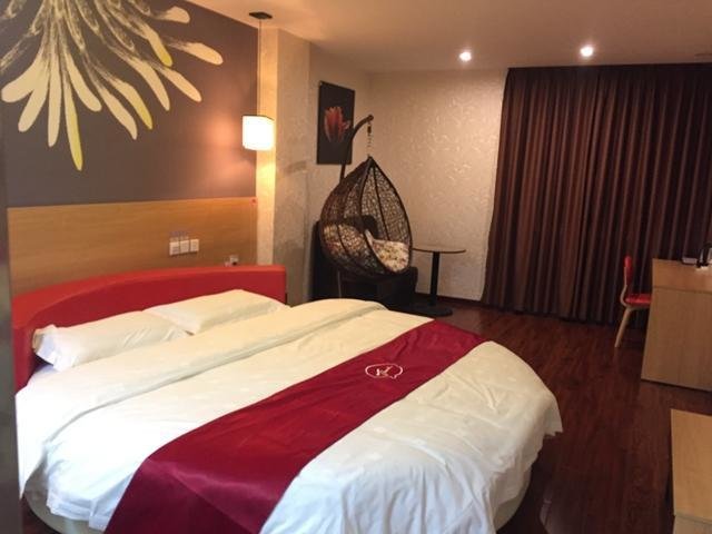 Маоминг: Thank Inn Hotel Guangdong Maoming Xinyi City Zhongxing Avenue