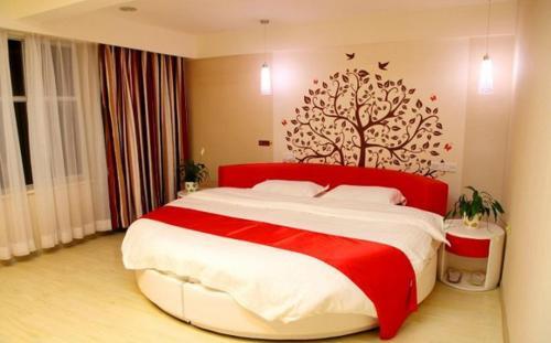 Цзиюань: Thank Inn Hotel He'Nan Jiyuan Bus Station