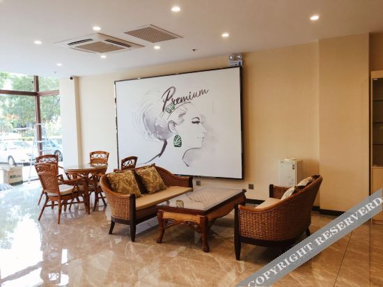 Яньтай: 7 Days Premium· Yantai Jinshatan Haishui Yuchang
