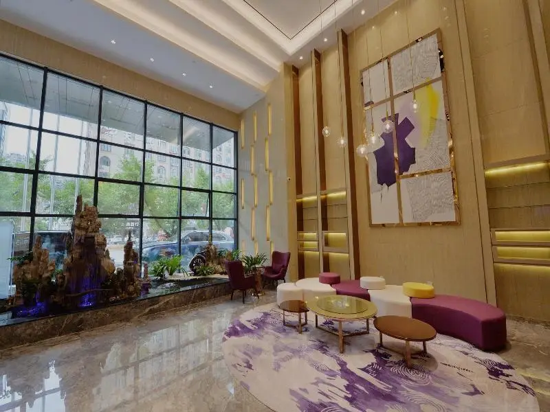 Синъи: Lavande Hotels· Xingyi Jushan Avenue