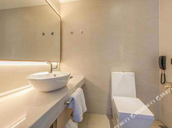 Джин-Чжоу: Lavande Hotels· Jingzhou Jianli
