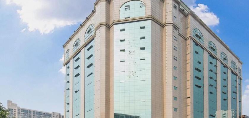 Наньчан: Xana Hotelle· Nanchang Tengwangge Walking Street