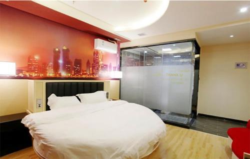 Нанкин: Thank Inn Chain Hotel Jiangsu Nanjing Jiangning District Hehai University