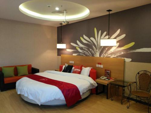 Сиань: Thank Inn Chain Hotel Shaanxi Xi'an Anhu County Dashizi