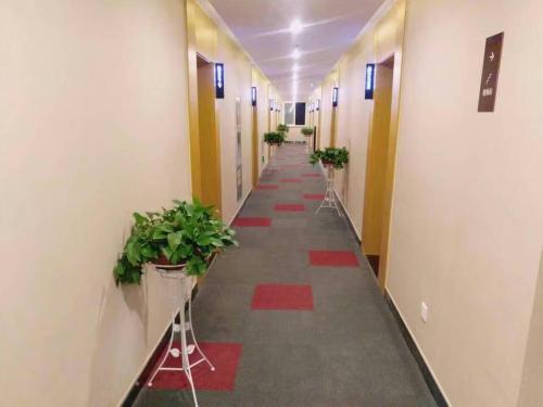 Сиань: Thank Inn Chain Hotel Shaanxi Xi'an Anhu County Dashizi