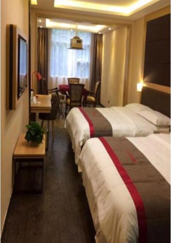 Чунцин: Thank Inn Hotel Chongqing Qianjiang District Xinhua East Road