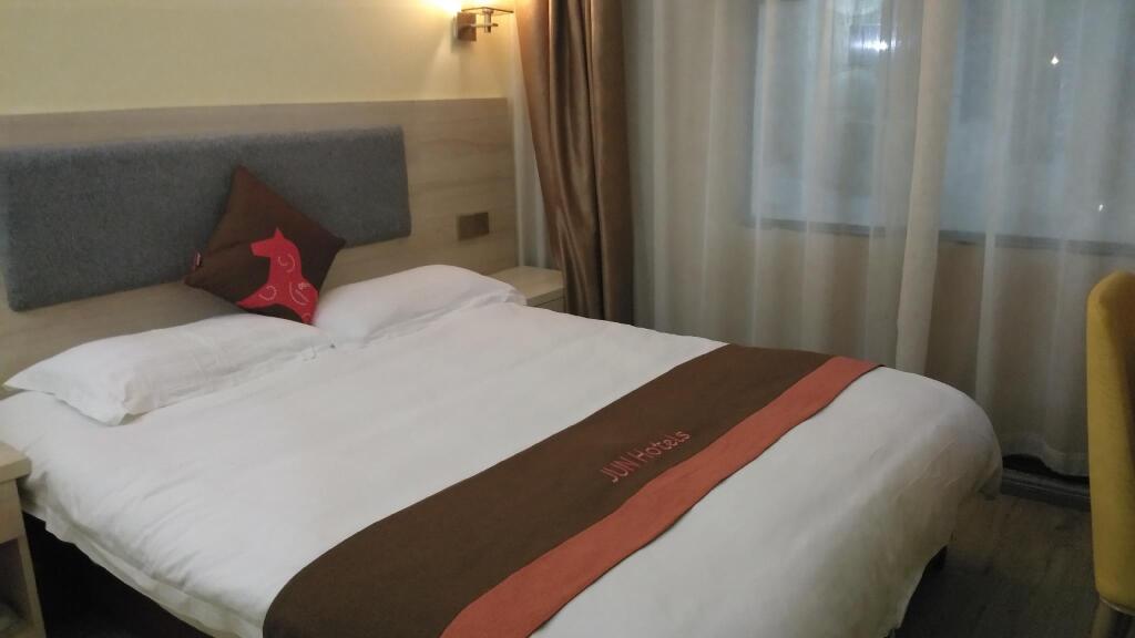 Наньчан: Jun Hotel Jiangxi Nanchang Qingshanhu District Gaoxin Nanjing Dong Road