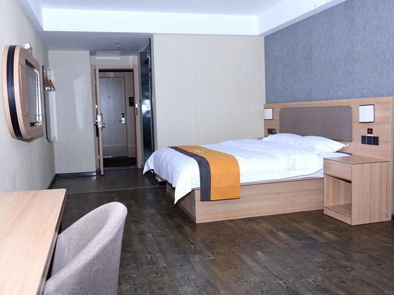 Хецзе: Chengke Hotel Shandong Heze Dongming County Bus Station