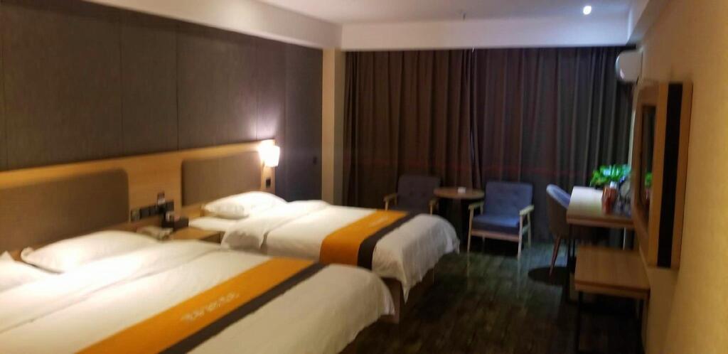 Хецзе: Chengke Hotel Shandong Heze Dongming County Bus Station