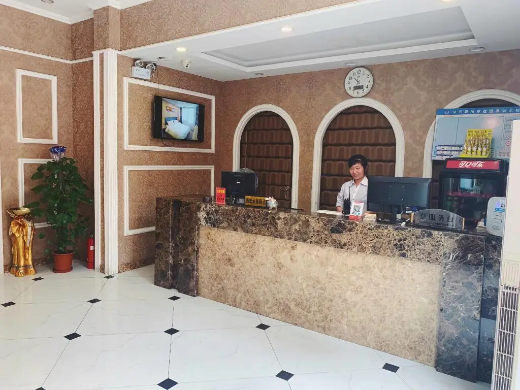 Бенгбу: Jun Hotel Anhui Bengbu Economic Development Zone Baolong Square