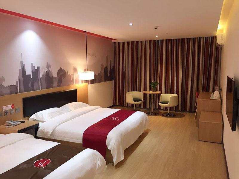 Гуйян: Thank Inn Hotel Guizhou Guiyang Nanming District Huaguoyuan Yan'an Nan Road