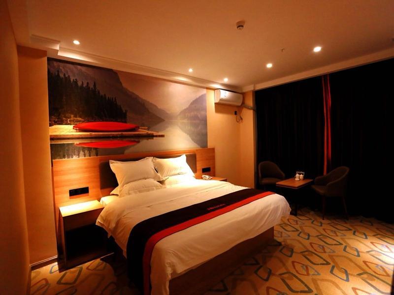 Хуанган: Jun Hotel Hubei Huanggang Macheng City Business City