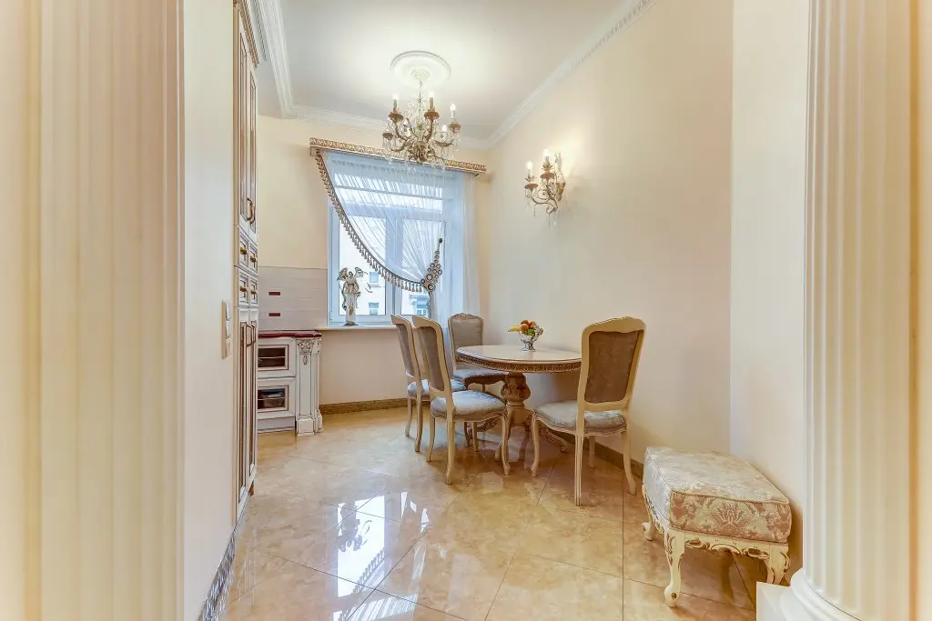 Санкт-Петербург: Апартаменты Venera Your personal Hermitage for a week
