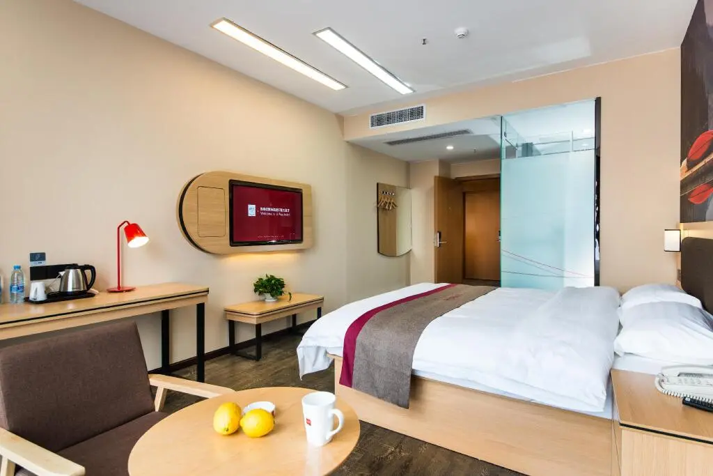 Цзыян: Thank Inn Plus Hotel Sichuan Ziyang Anyue County Ningdu Avenue Oucheng