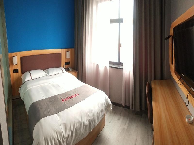Чандэ: Jun Hotel Hunan Changde Wuling District Renmin Zhong Road