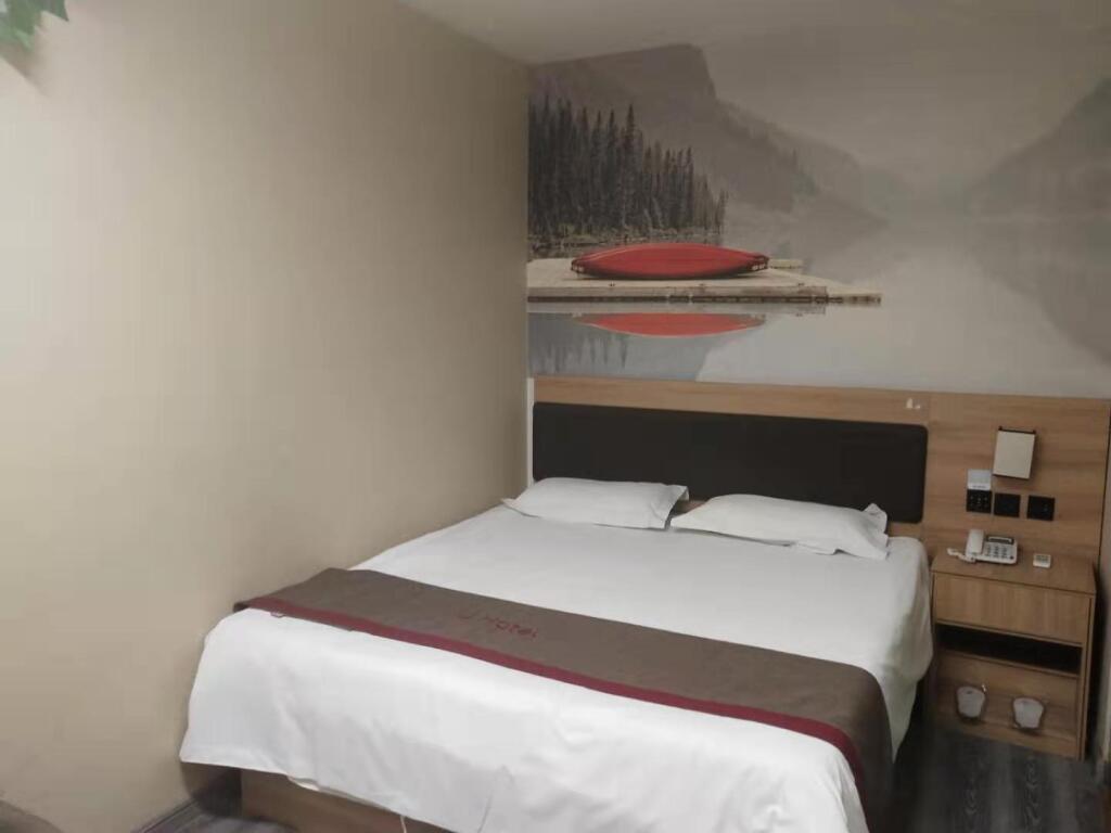 Цзинань: Jun Hotel Shandong Ji'nan Zhangqiu District Yiwu Wholesale City
