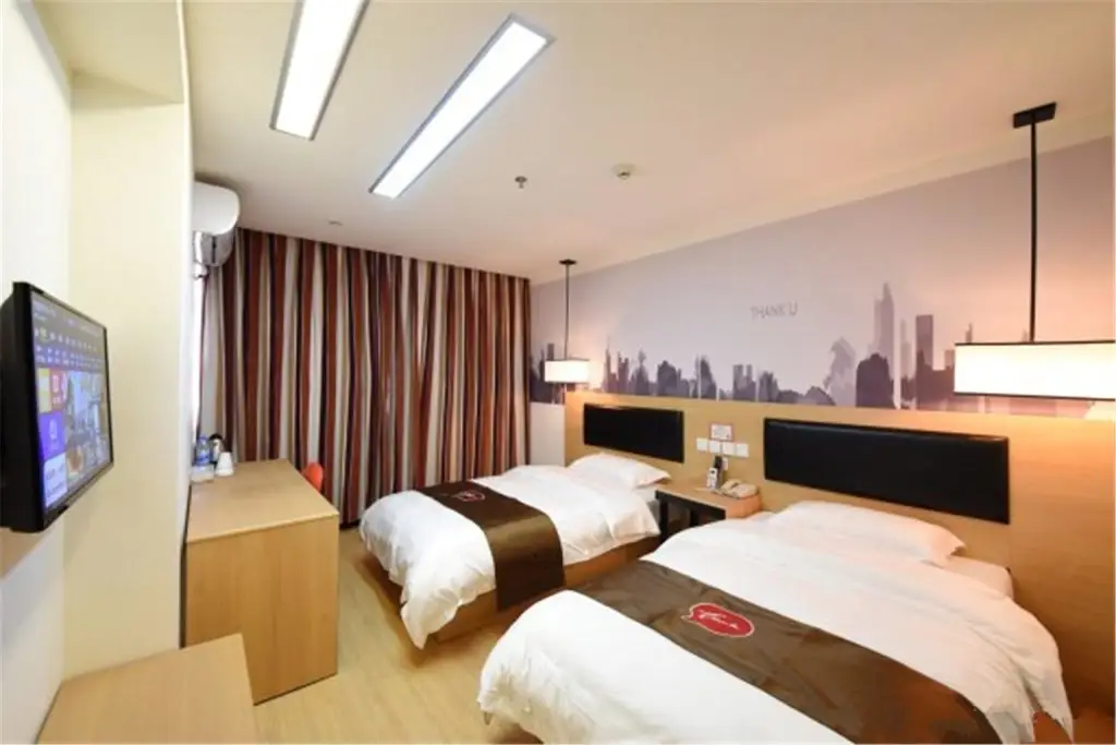 Шэньчжэнь: Thank Inn Hotel Guangdong Shenzhen Bao'an District Shajing Haishang Tianyuan